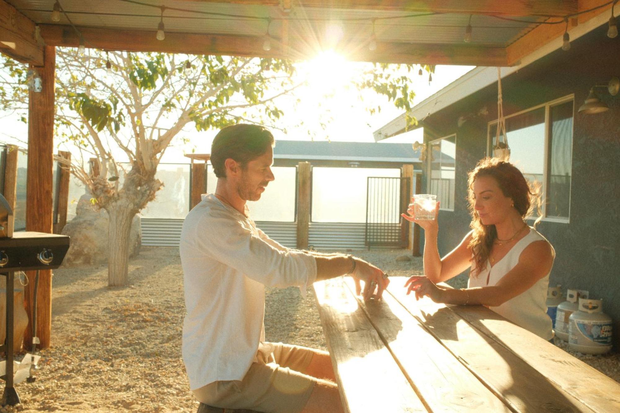 Sapphire Haven + Casita! Pool + Spa + Movie Theatre + 10 Min To Monument! 조슈아 트리 외부 사진